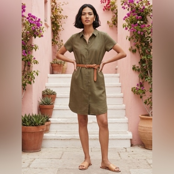 Banana Republic Dresses & Skirts - Banana Republic Olive Button-Front Shirt Dress